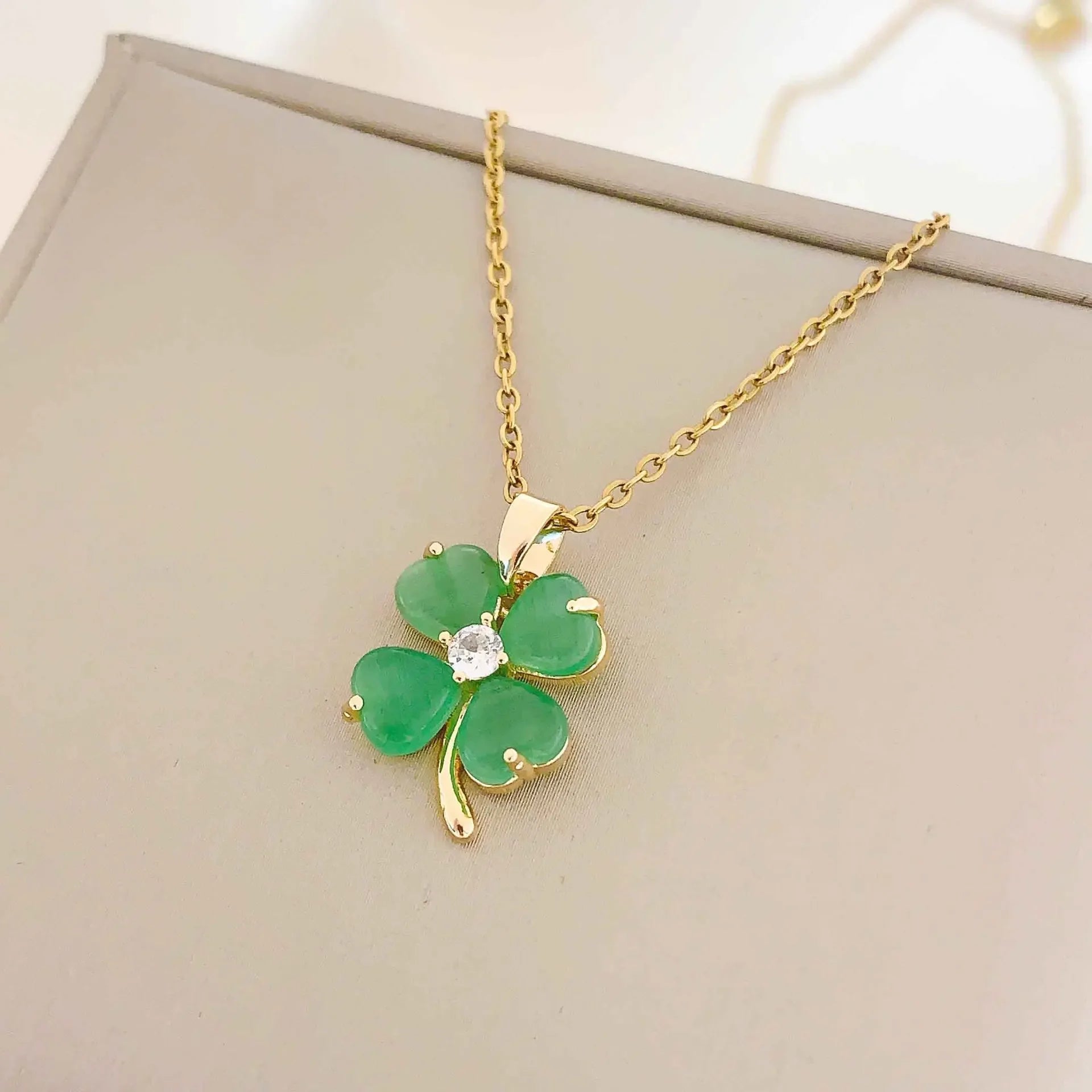 Collana Quadrifoglio Colorato | CONFEZIONE REGALO INCLUSA!