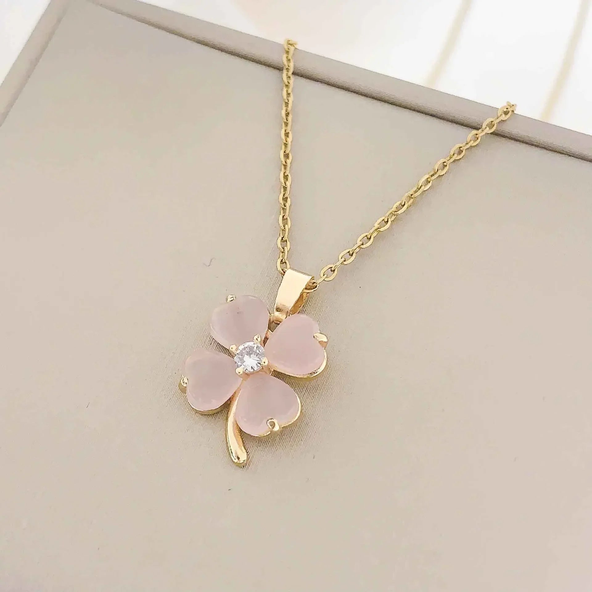 Collana Quadrifoglio Colorato | CONFEZIONE REGALO INCLUSA!
